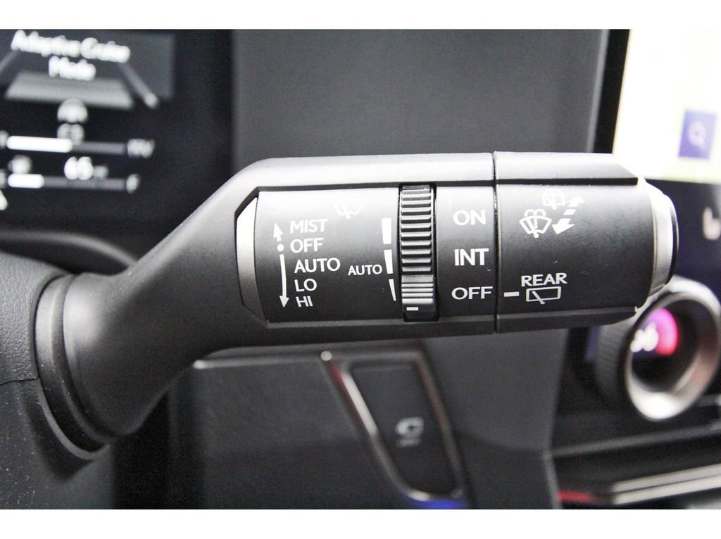 Used 2024 Lexus GX 550 w/ Accessory Package (2T) AWD/4WD image 18