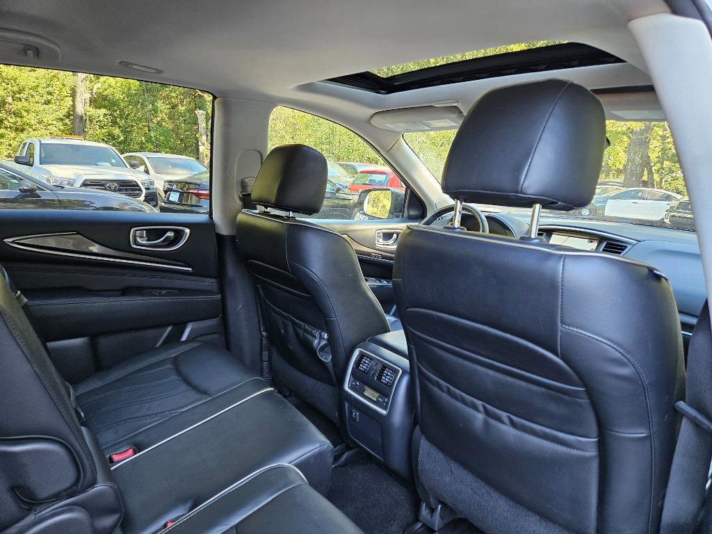 Used 2017 INFINITI QX60 AWD w/ Premium Plus Package image 19