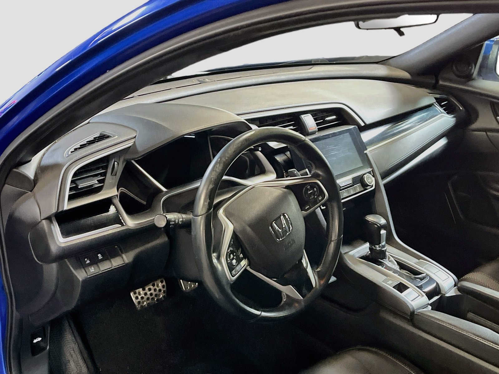 Used 2020 Honda Civic Sport image 9