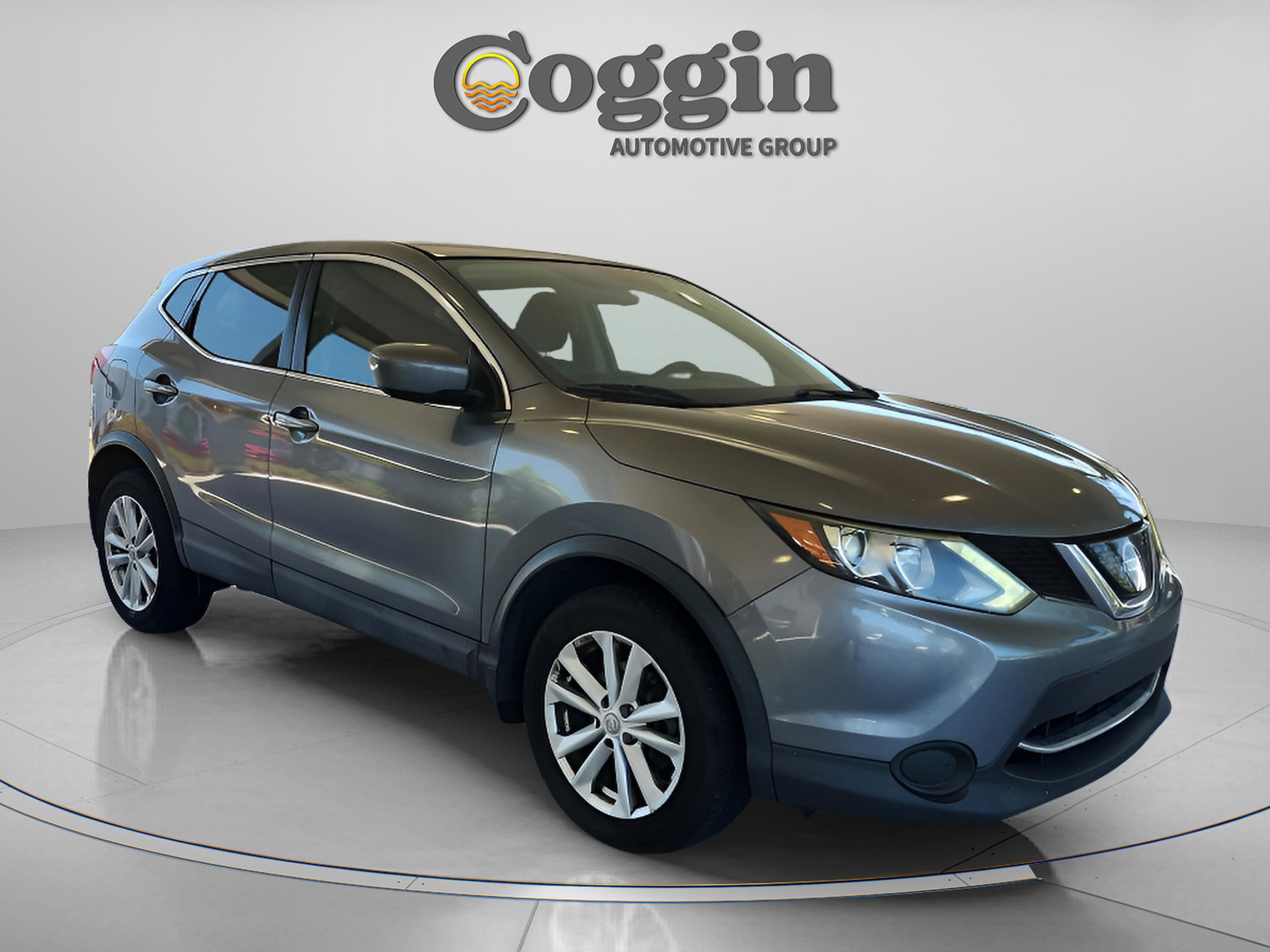 Used 2018 Nissan Rogue Sport S w/ S Appearance Package FWD image 7