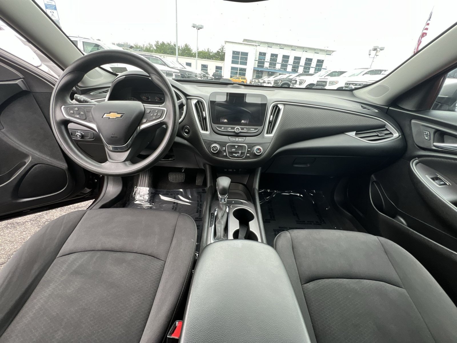 Used 2021 Chevrolet Malibu LS FWD image 30