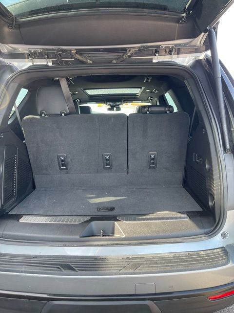 Used 2023 Chevrolet Tahoe RST w/ Luxury Package image 11