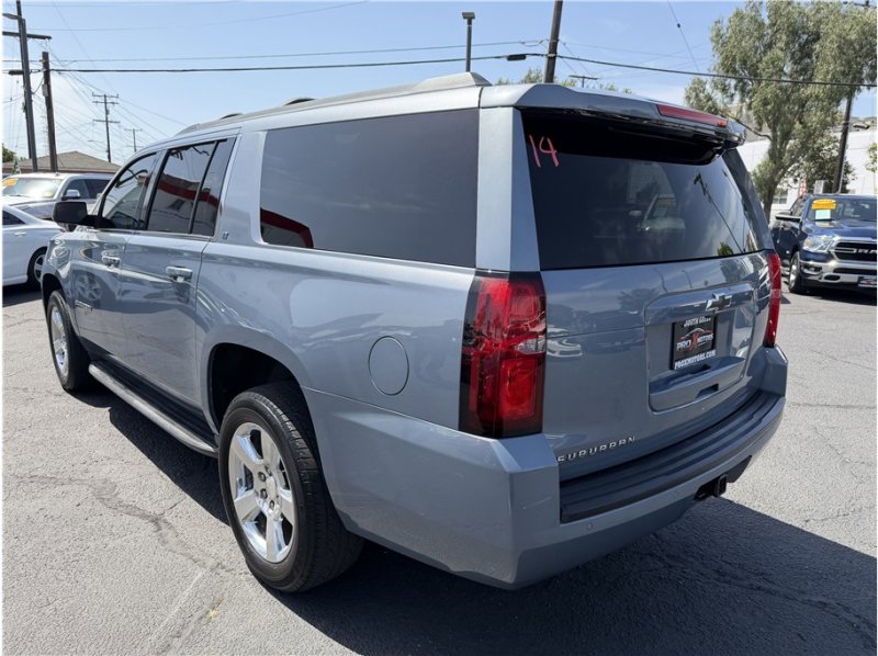 Used 2016 Chevrolet Suburban LT w/ Max Trailering Package RWD image 12