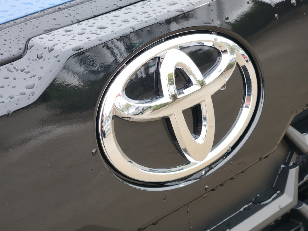 New 2026 Toyota Corolla Cross LE FWD image 12