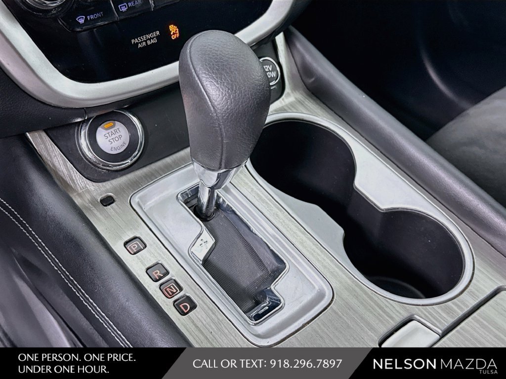 Used 2015 Nissan Murano S FWD image 16