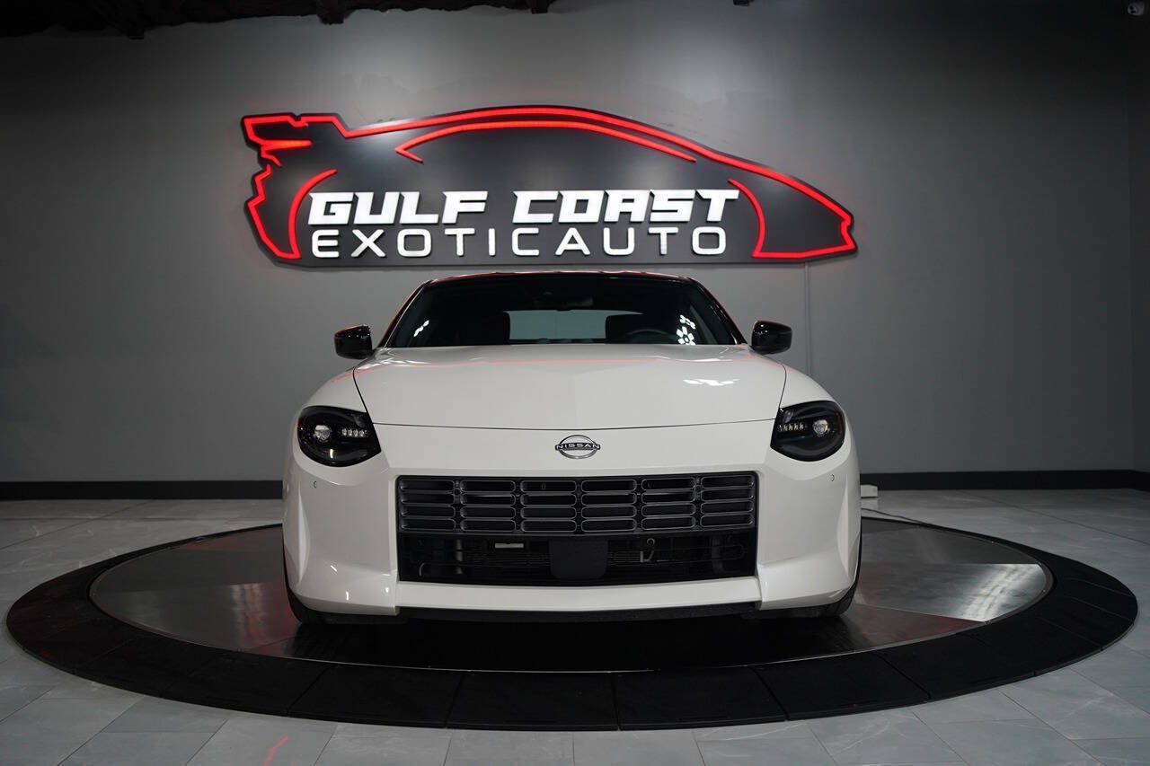 Used 2025 Nissan Z Sport w/ Floor Mat Package RWD image 12
