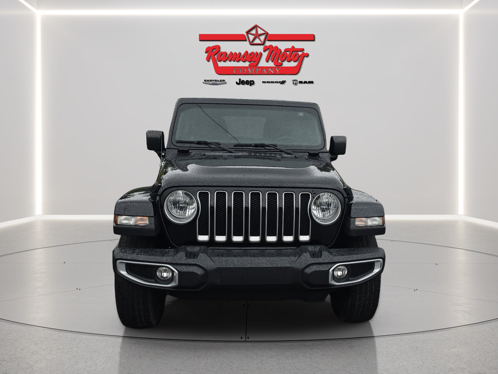 Used 2023 Jeep Wrangler Unlimited Sahara w/ Cold Weather Group AWD/4WD image 8