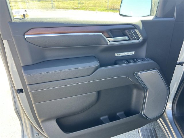 New 2026 GMC Sierra 1500 Denali w/ Denali Reserve Package image 10