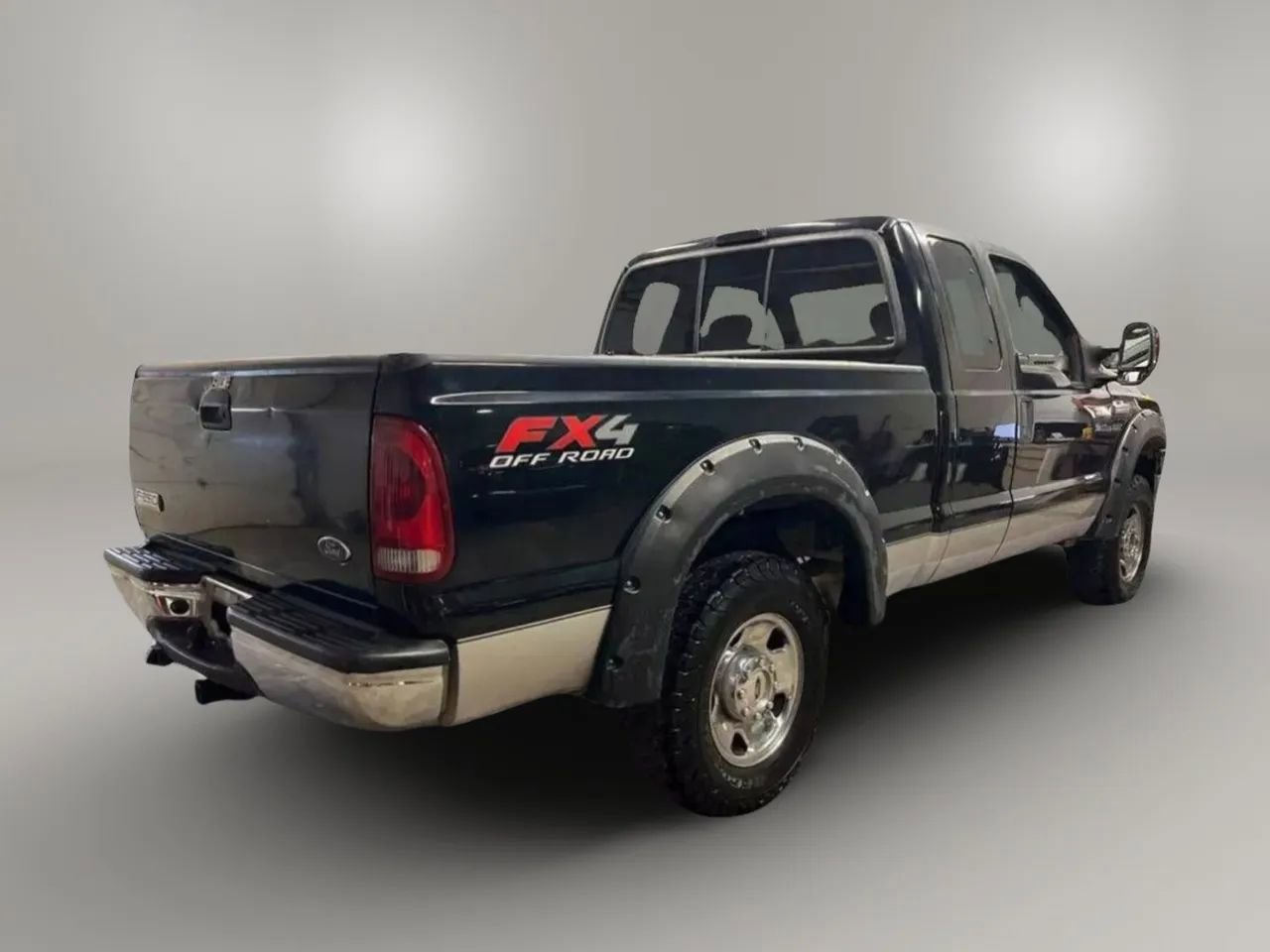 Used 2006 Ford F250 XL image 3