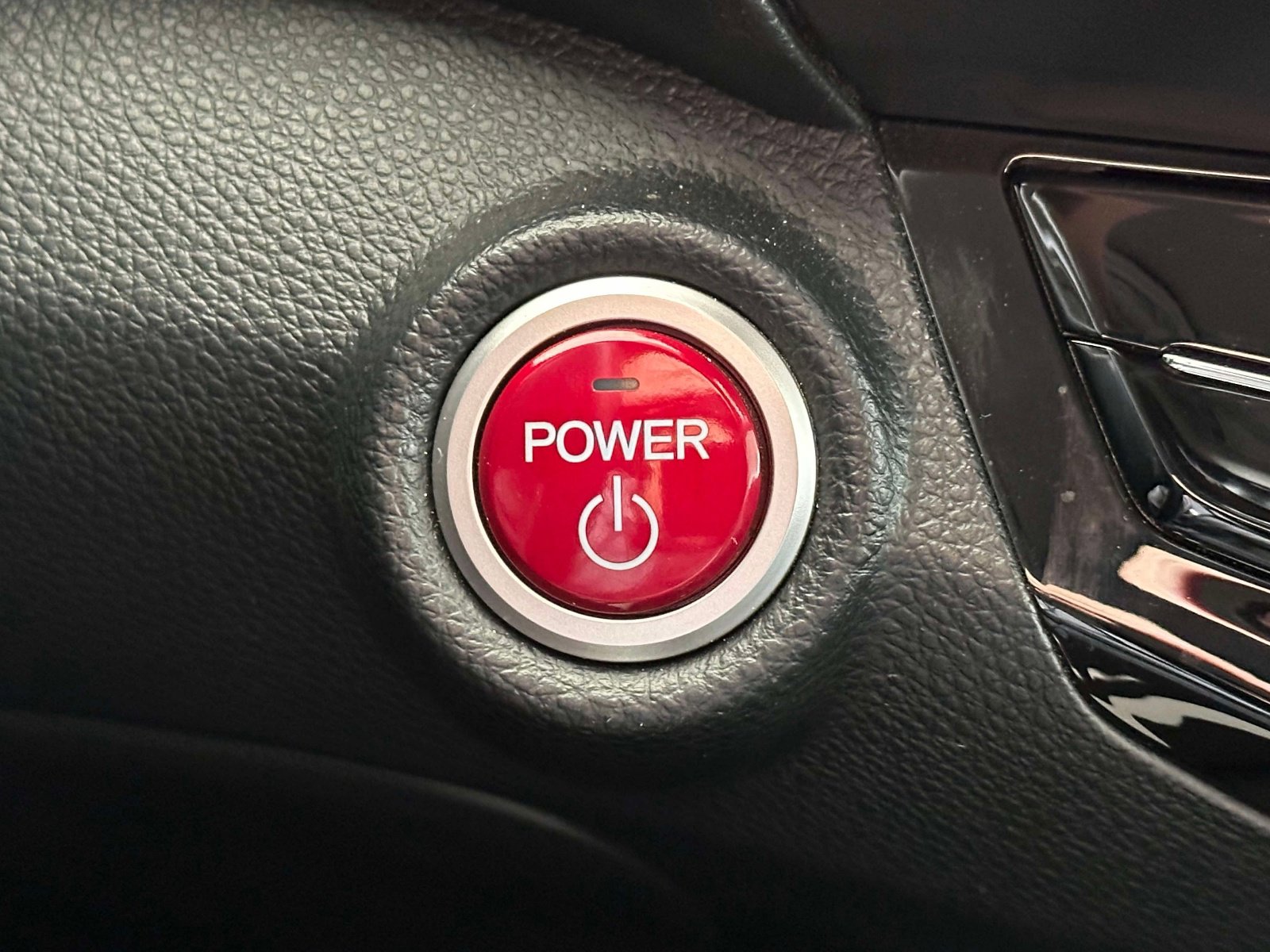 Used 2017 Honda Accord Touring image 27