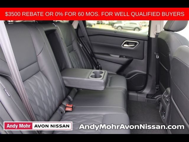 New 2026 Nissan Rogue Platinum w/ Platinum Premium Package AWD/4WD image 17