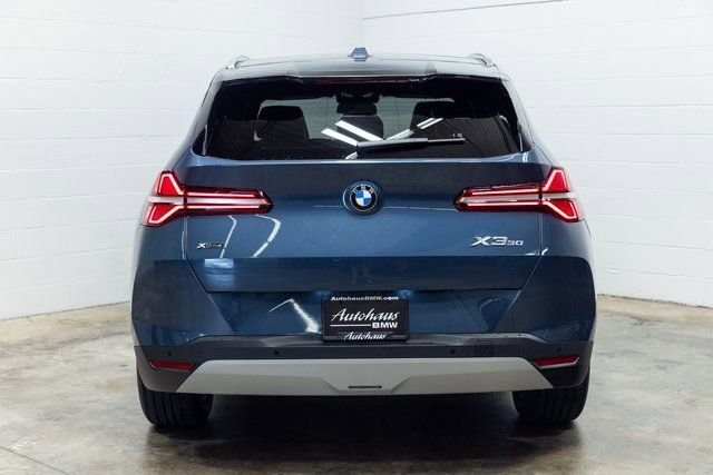 Certified 2025 BMW X3 xDrive30i image 9