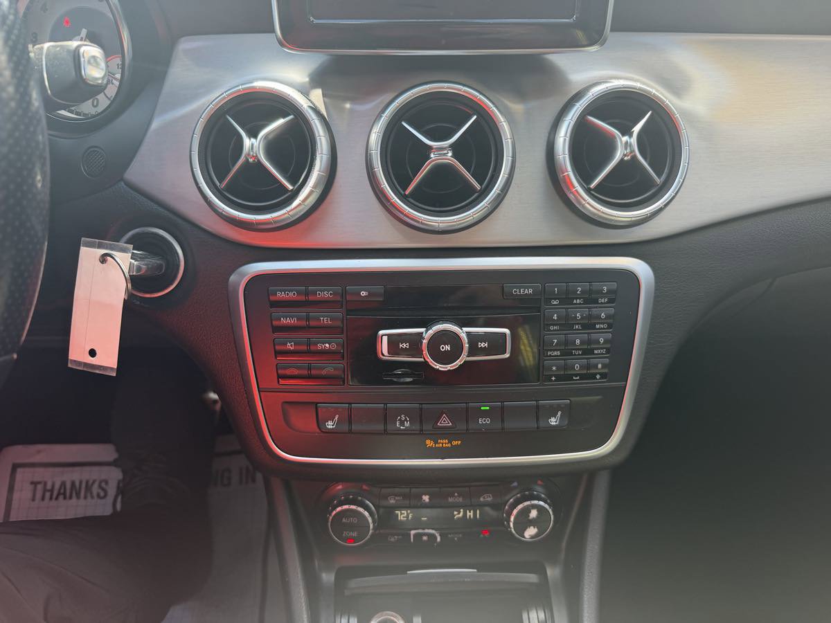 Used 2014 Mercedes-Benz CLA 250 4MATIC w/ Edition 1 Package image 35