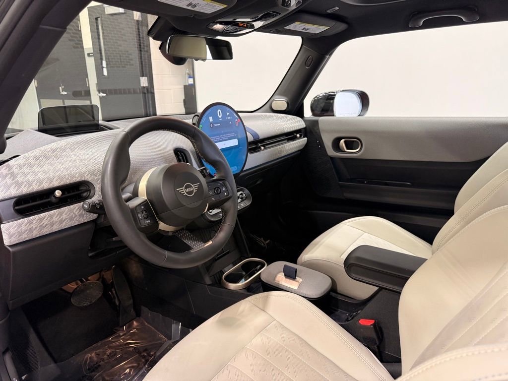 Used 2025 MINI Cooper S FWD image 11