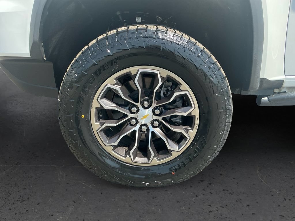 Used 2021 Chevrolet Colorado ZR2 AWD/4WD image 13