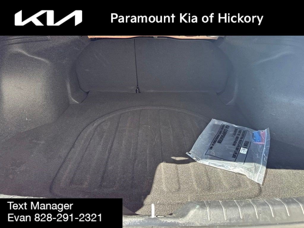 Used 2025 Kia K4 GT-Line Turbo FWD image 11