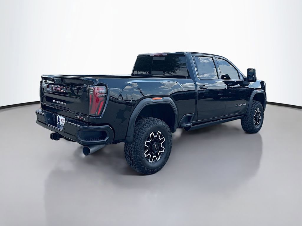Used 2025 GMC Sierra 2500 AT4X image 7