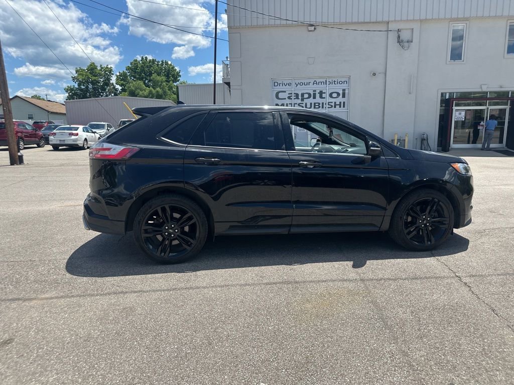 Used 2019 Ford Edge ST w/ Equipment Group 401A AWD/4WD image 4