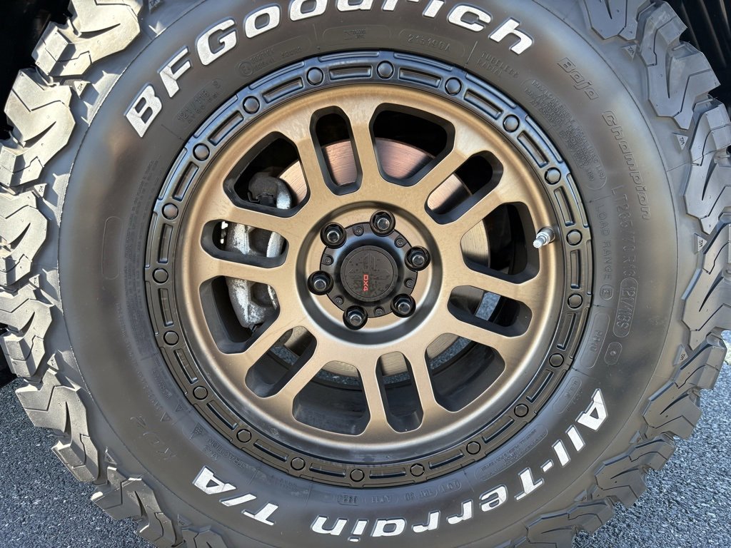 Used 2020 Nissan Frontier S image 28