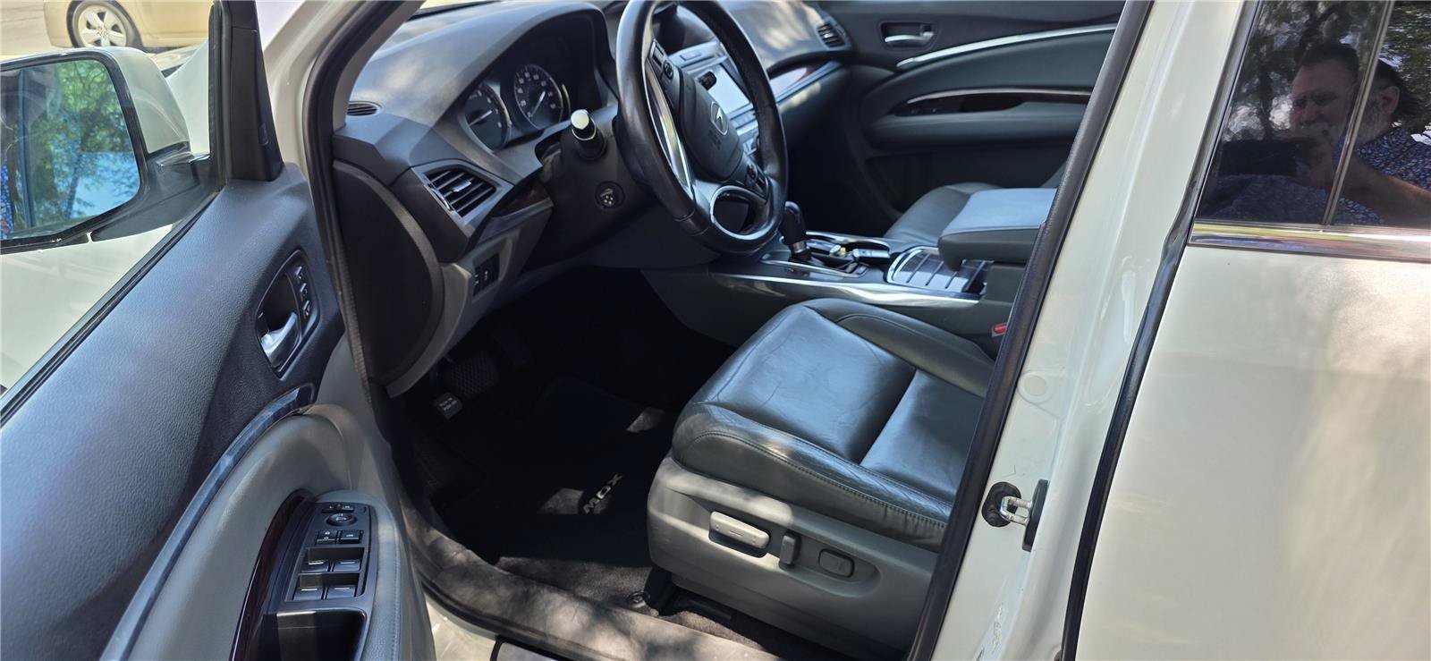 Used 2015 Acura MDX w/ Technology Package AWD/4WD image 15