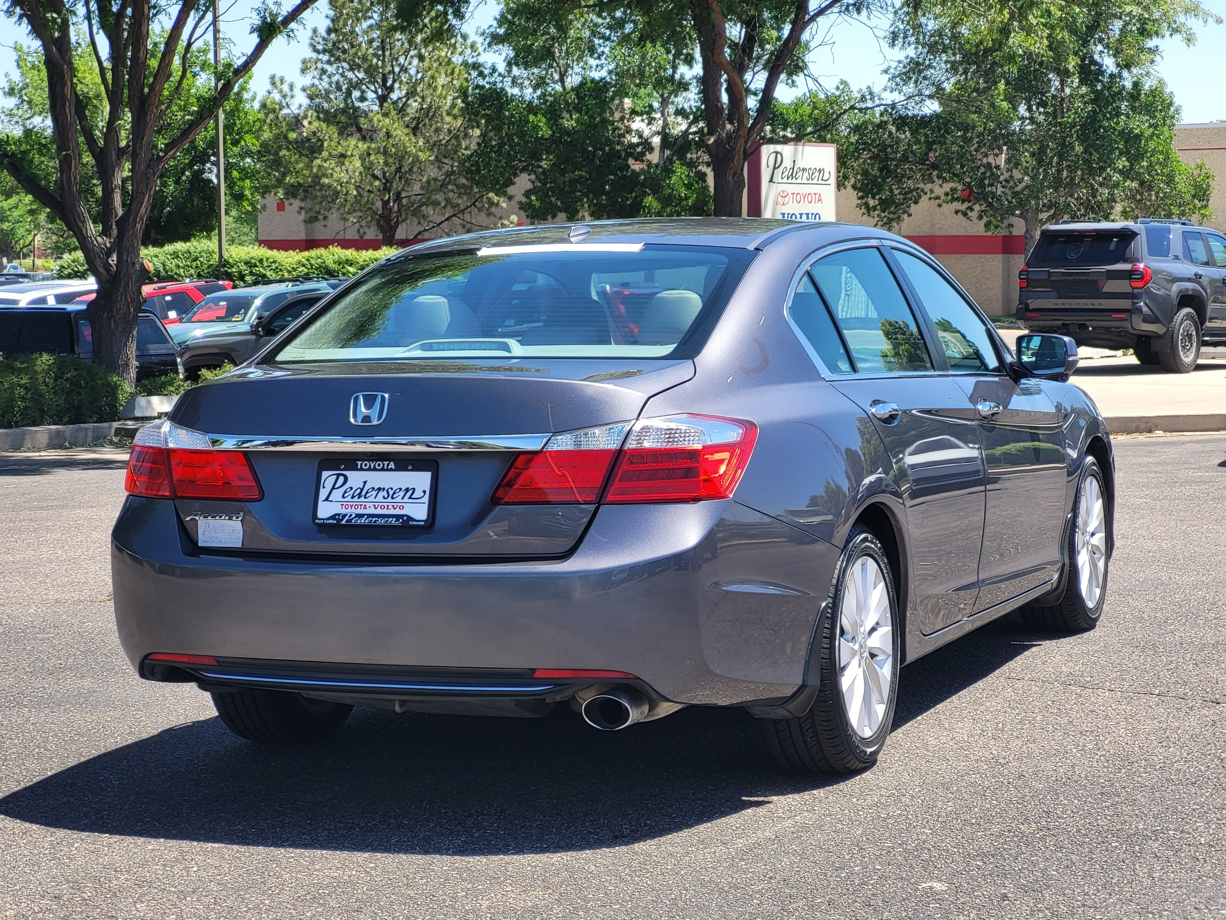 Used 2013 Honda Accord EX-L image 2