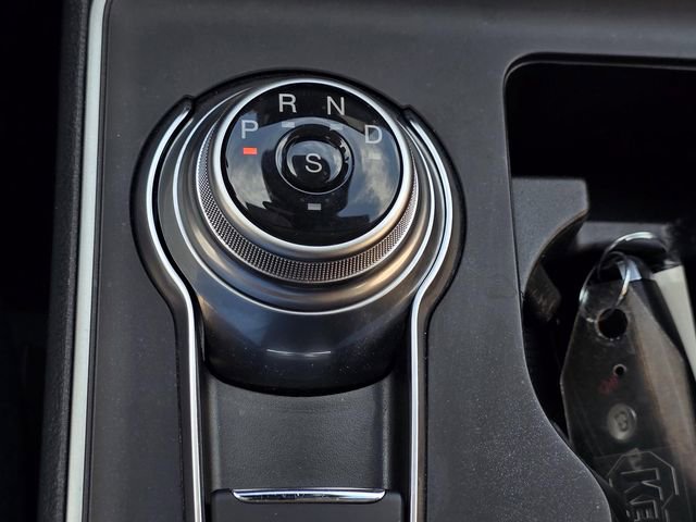 Used 2024 Ford Edge SE image 22