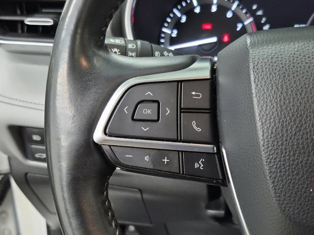 Used 2021 Toyota Highlander Platinum FWD image 28
