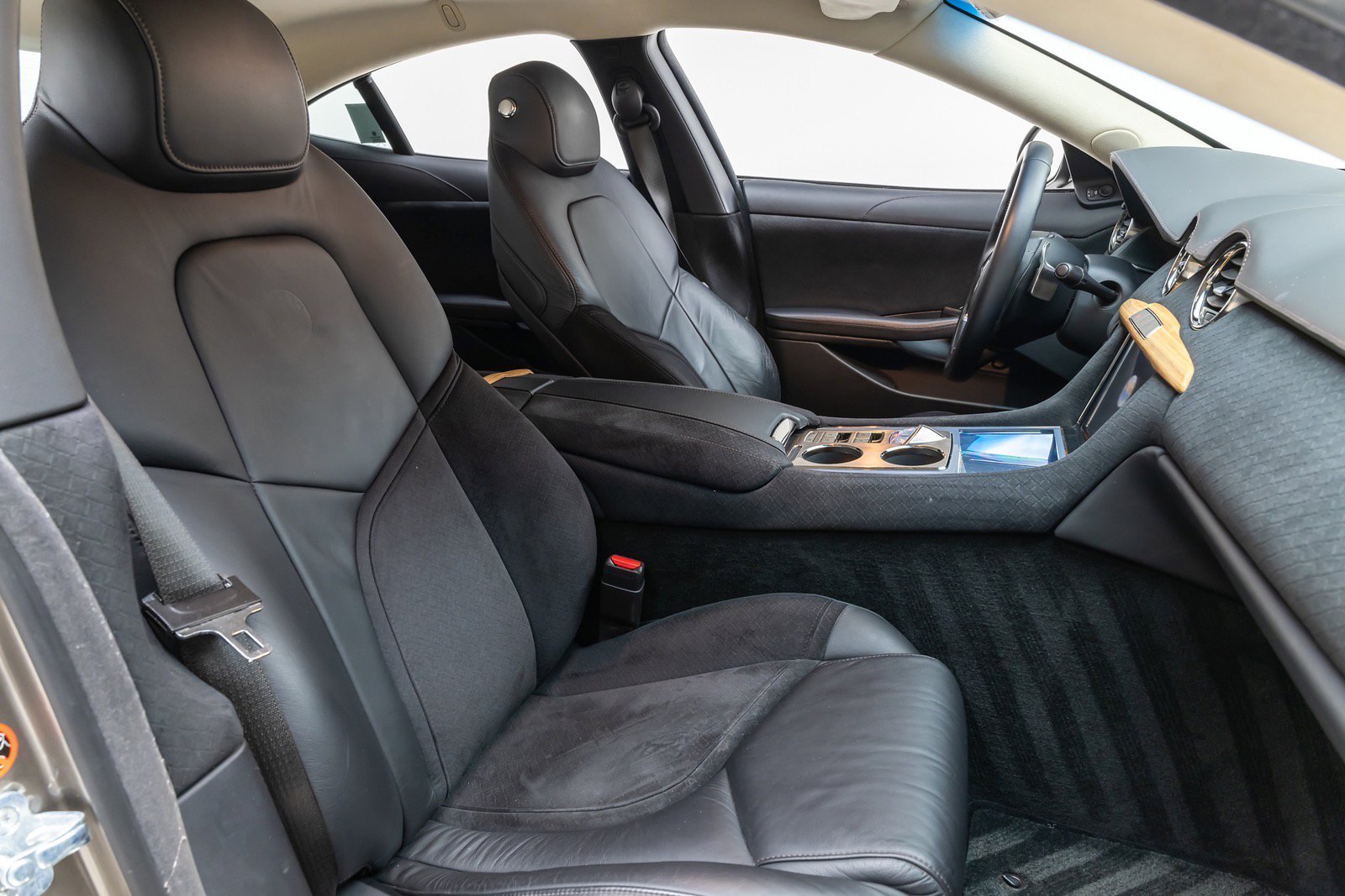 Used 2012 Fisker Karma EcoSport image 22