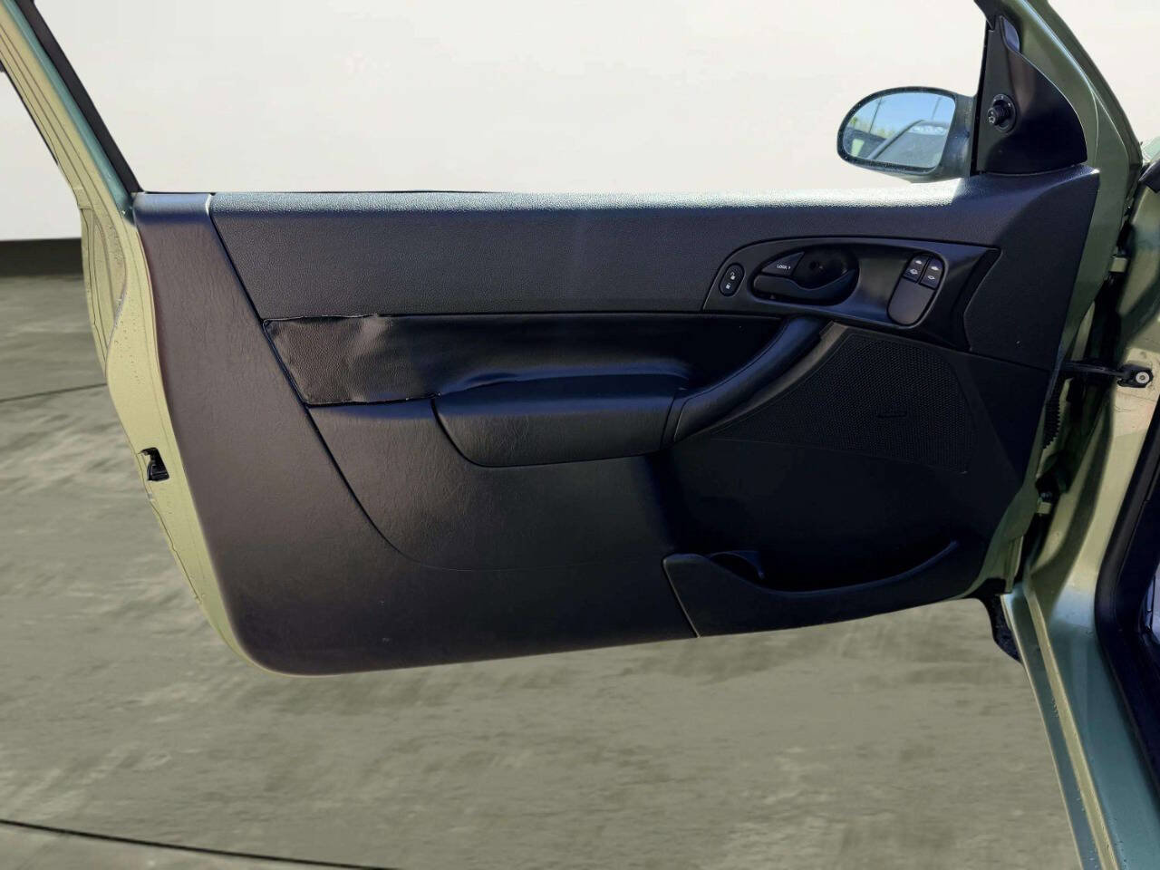 Used 2007 Ford Focus SES FWD image 14