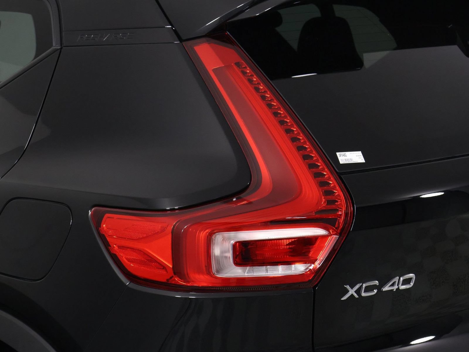 Certified 2023 Volvo XC40 Recharge Ultimate w/ Protection Package Premier AWD/4WD image 18