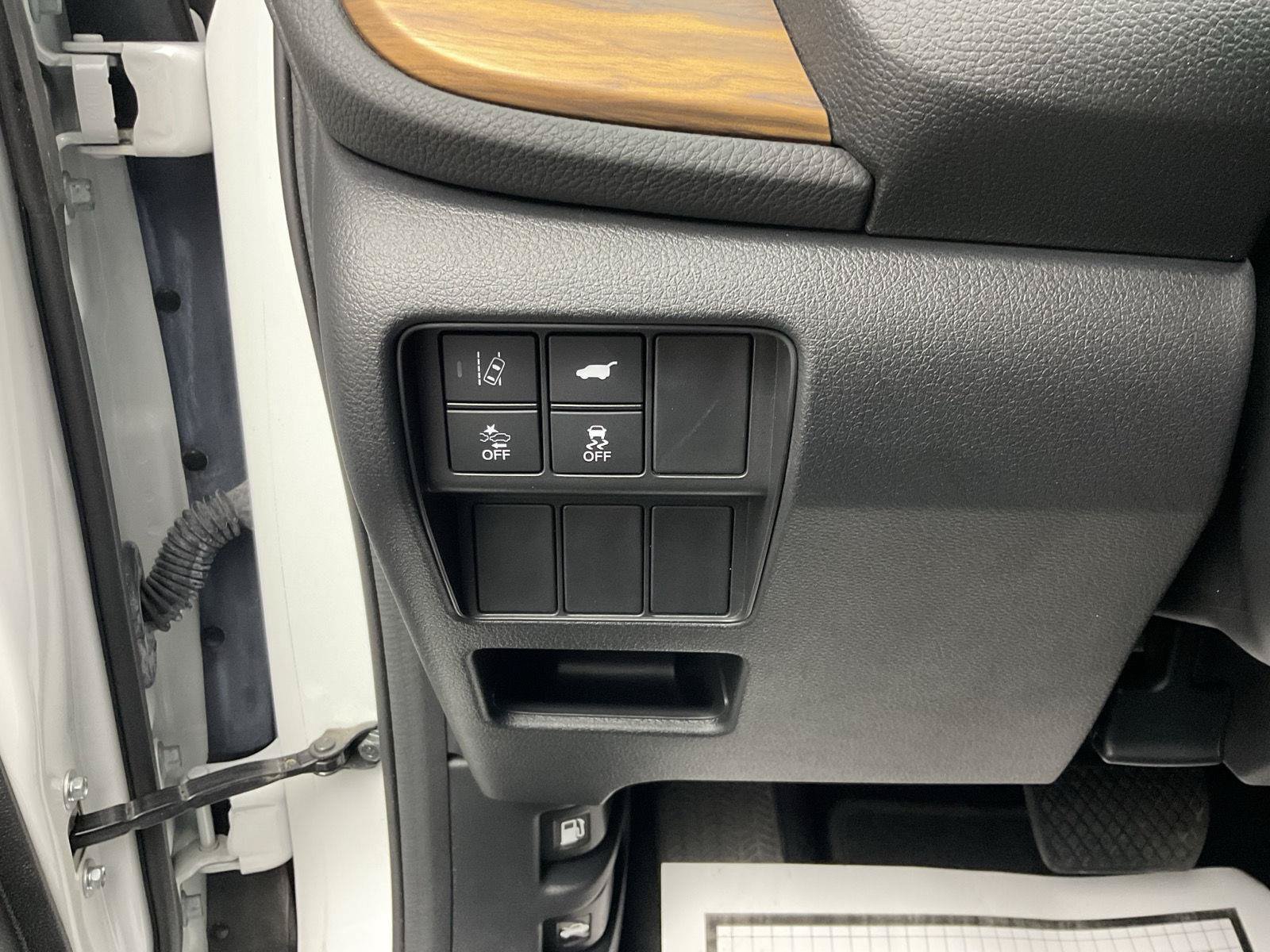 Used 2020 Honda CR-V Touring image 13
