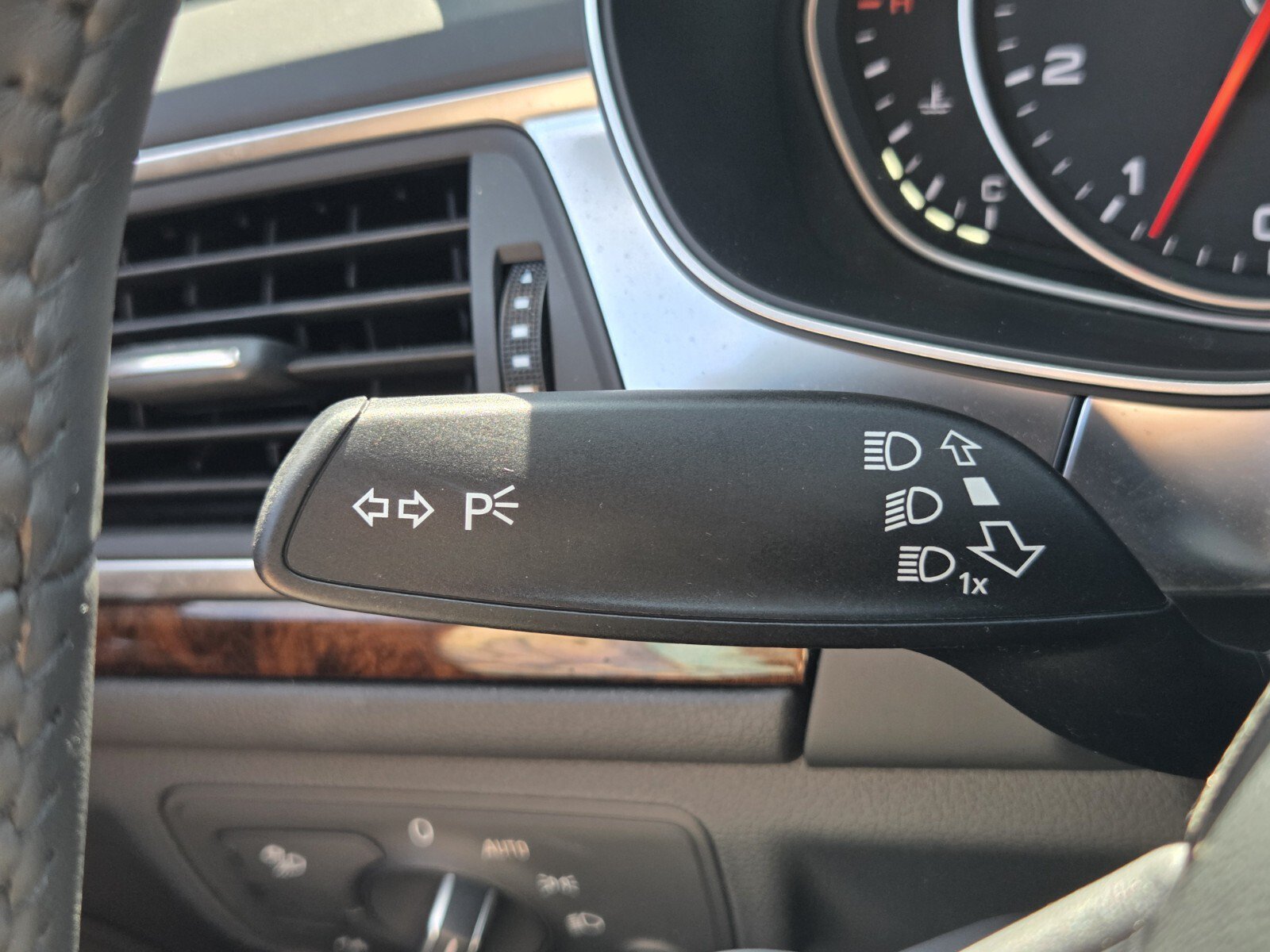Used 2014 Audi A6 3.0T Prestige AWD/4WD image 32