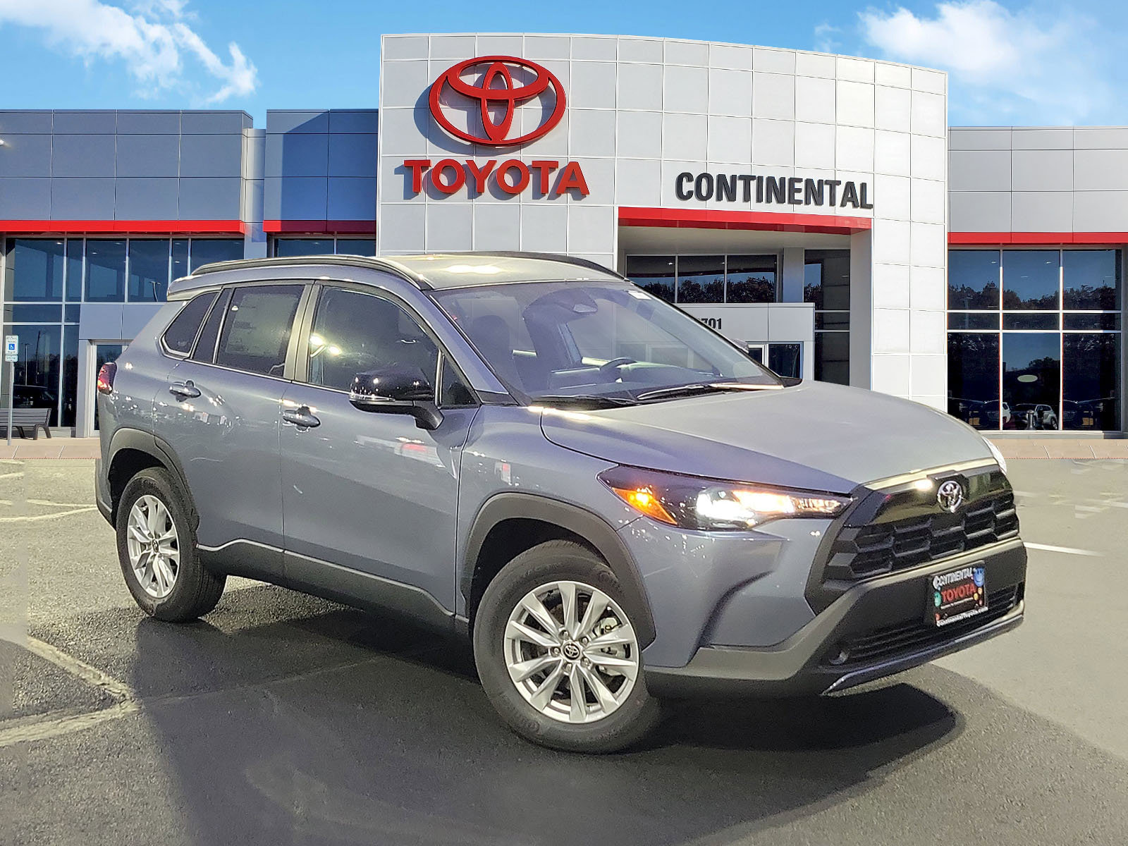 New 2026 Toyota Corolla Cross LE