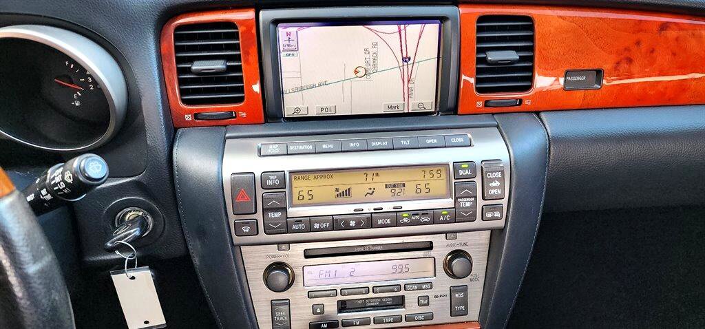 Used 2003 Lexus SC 430 Convertible image 30