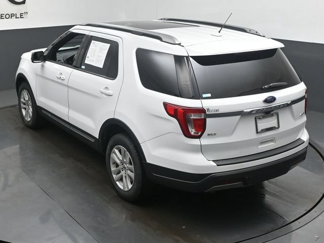 Used 2019 Ford Explorer XLT w/ Equipment Group 202A AWD/4WD image 42