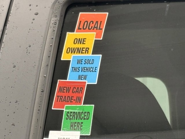 Used 2015 Chevrolet Colorado LT image 6