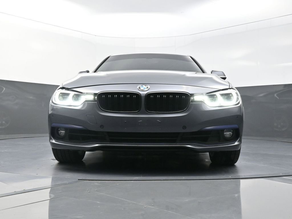 Used 2018 BMW 340i xDrive Sedan AWD/4WD image 24
