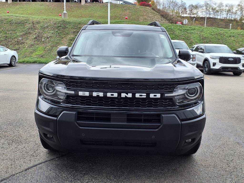Certified 2025 Ford Bronco Sport Outer Banks w/ Outer Banks Tech Package+ image 2