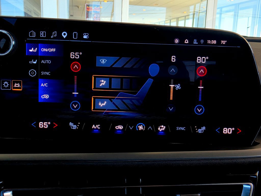 Used 2024 Chevrolet Traverse LT w/ LPO, Floor Liner Package AWD/4WD image 48
