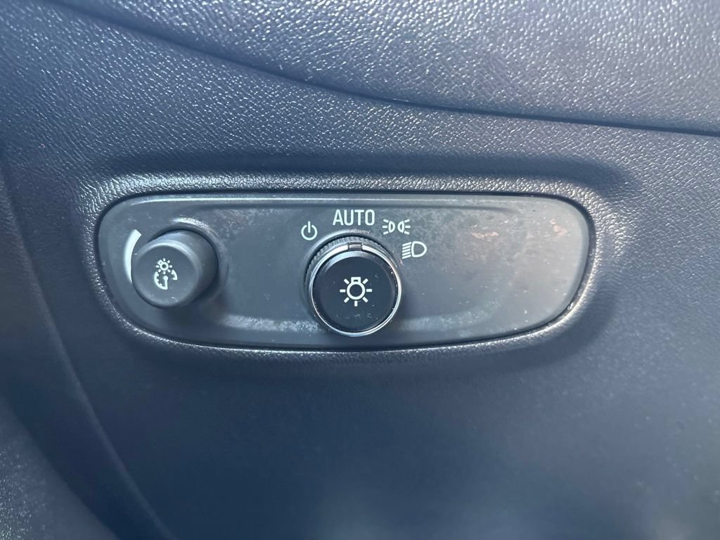 Certified 2018 Chevrolet Equinox LT AWD/4WD image 19