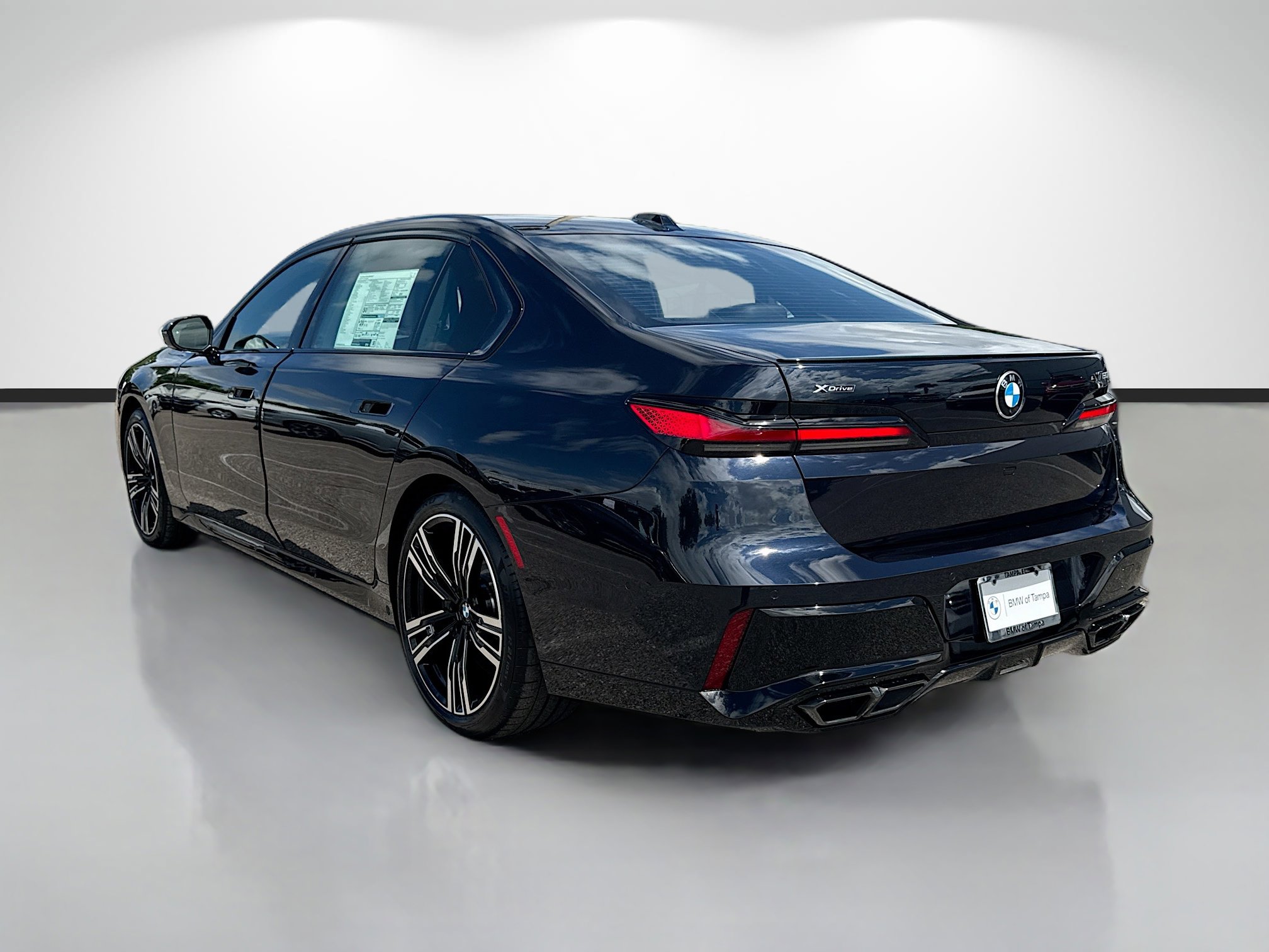 New 2026 BMW 760i xDrive w/ Executive Package image 5