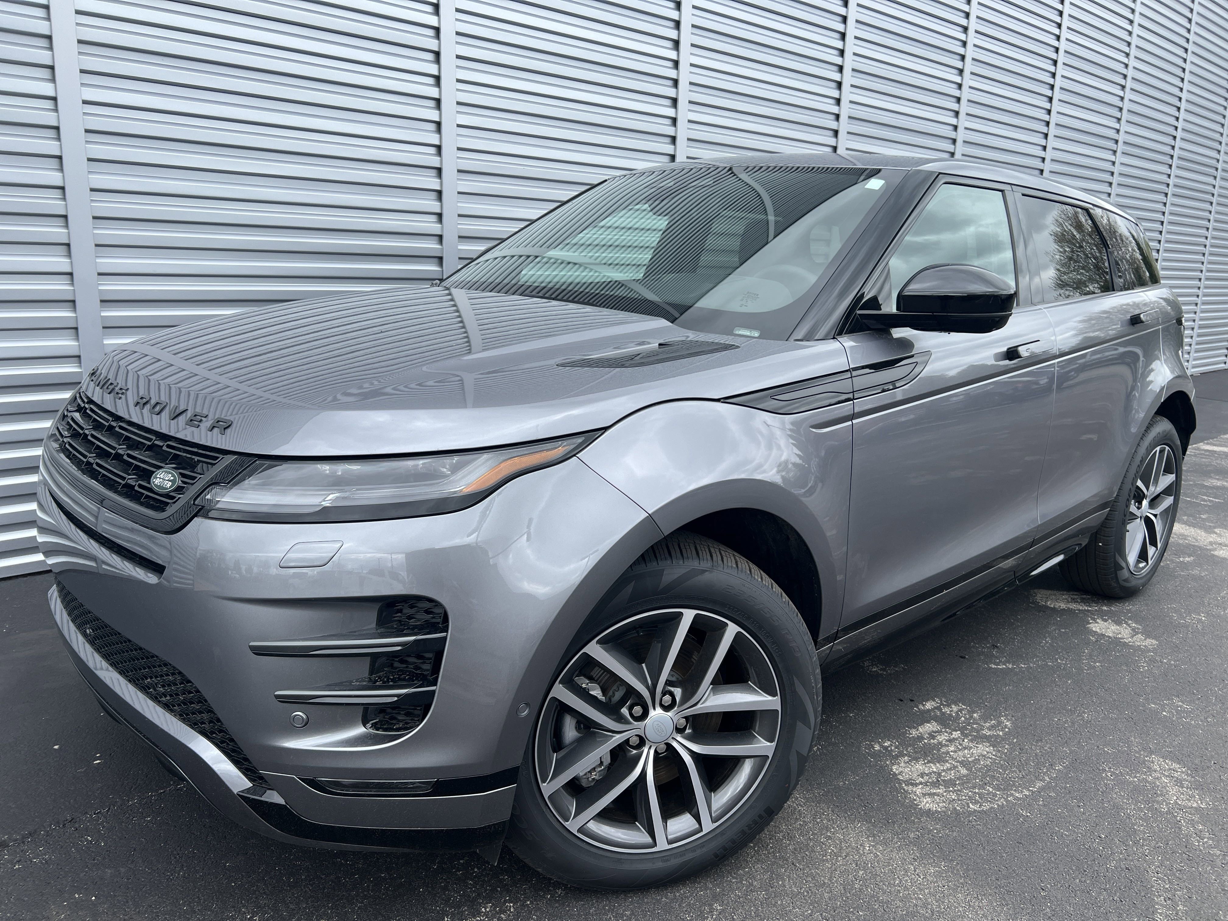 New 2026 Land Rover Range Rover Evoque Dynamic SE image 1