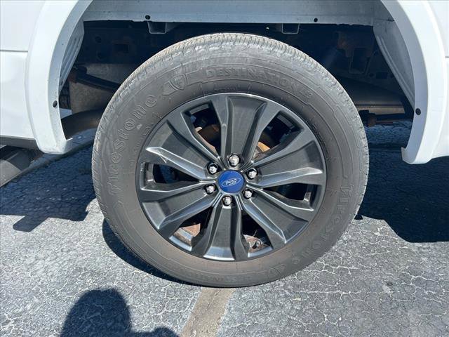 Used 2018 Ford F150 XLT w/ Equipment Group 302A Luxury image 4