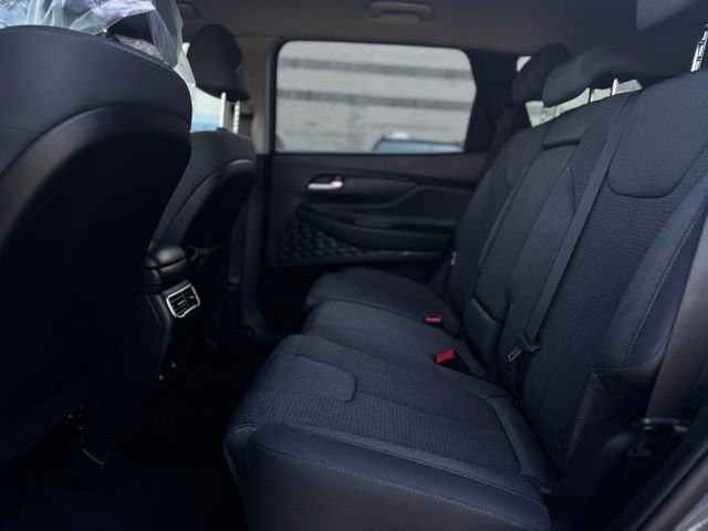 Used 2023 Hyundai Santa Fe SE image 17