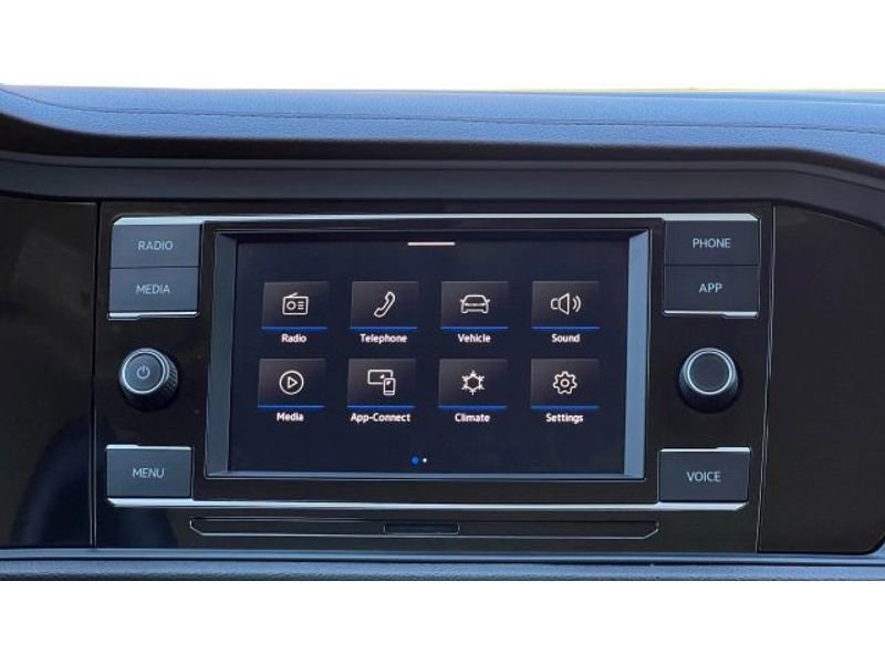 Used 2023 Volkswagen Jetta SE image 38
