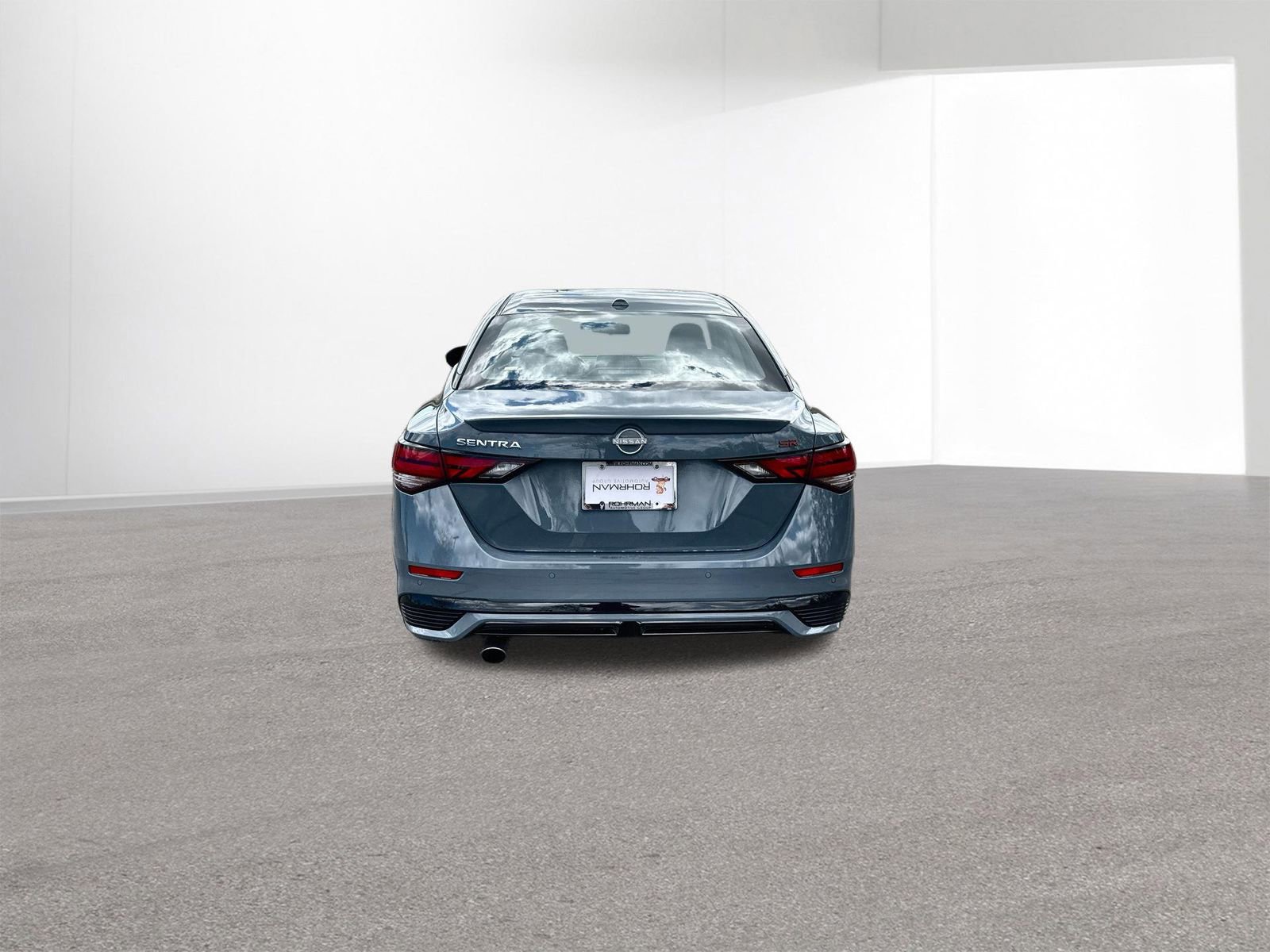 Used 2025 Nissan Sentra SR FWD image 6