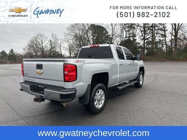 Used 2015 Chevrolet Silverado 2500 LT w/ LT Convenience Package image 5