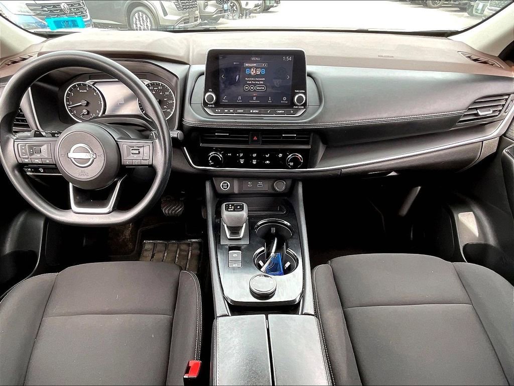 Used 2023 Nissan Rogue S image 20