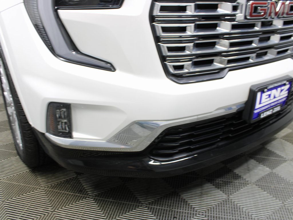 Used 2024 GMC Acadia Denali image 52