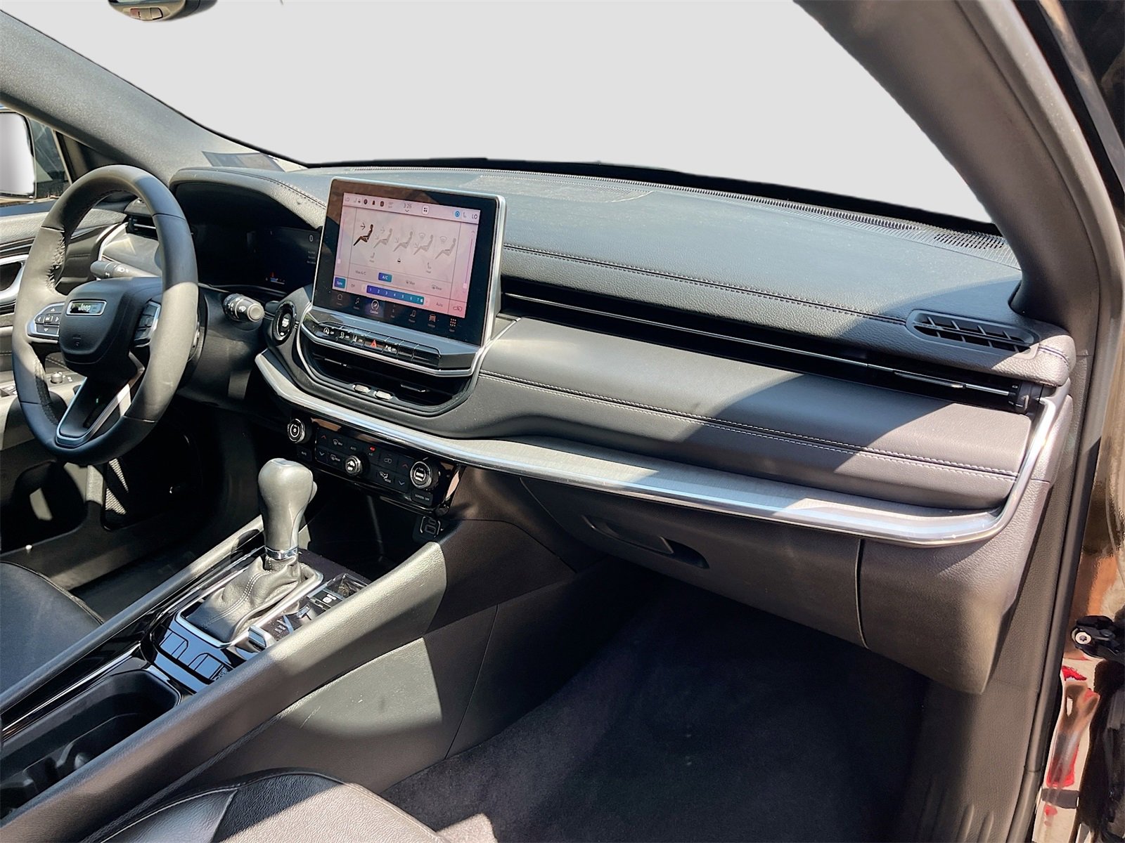 Used 2023 Jeep Compass High Altitude image 29